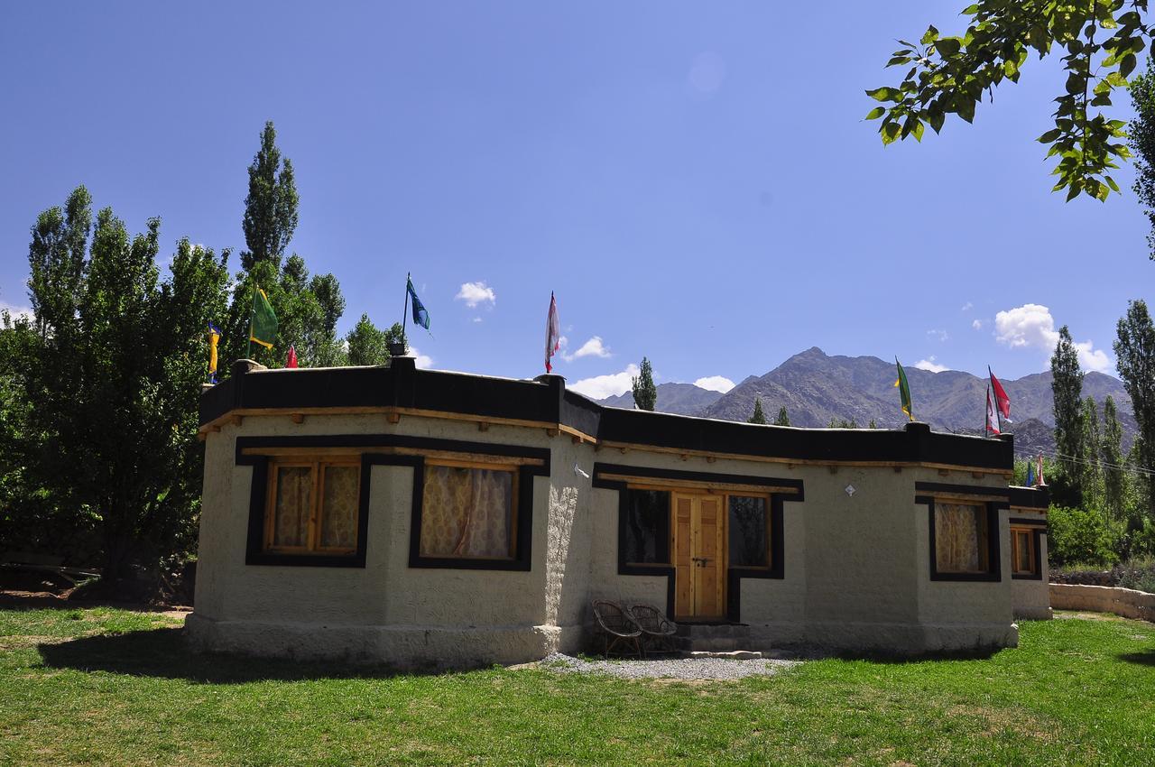 Ladakh Sarai Resort Leh Eksteriør billede