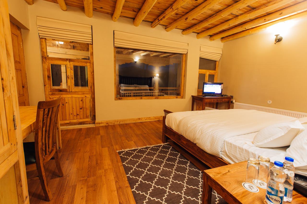 Ladakh Sarai Resort Leh Eksteriør billede